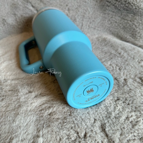 Stanley H2.0 Quencher Tumbler - Pool - Picture 3 of 5